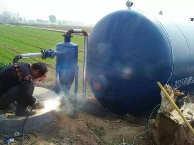 睢縣財政補貼項目壓力罐除沙器安裝現(xiàn)場